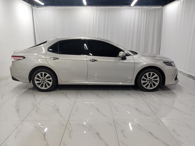 Toyota Camry 2022 thumb 6