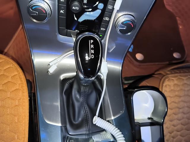 Volvo S60 2019 thumb 7