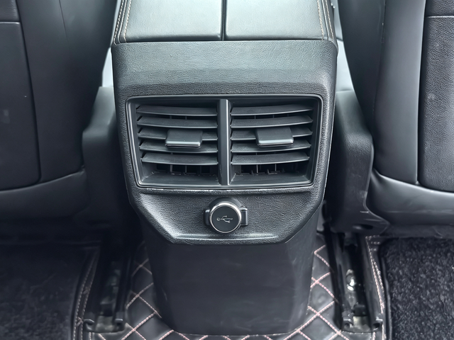 Peugeot 4008 2019 thumb 8