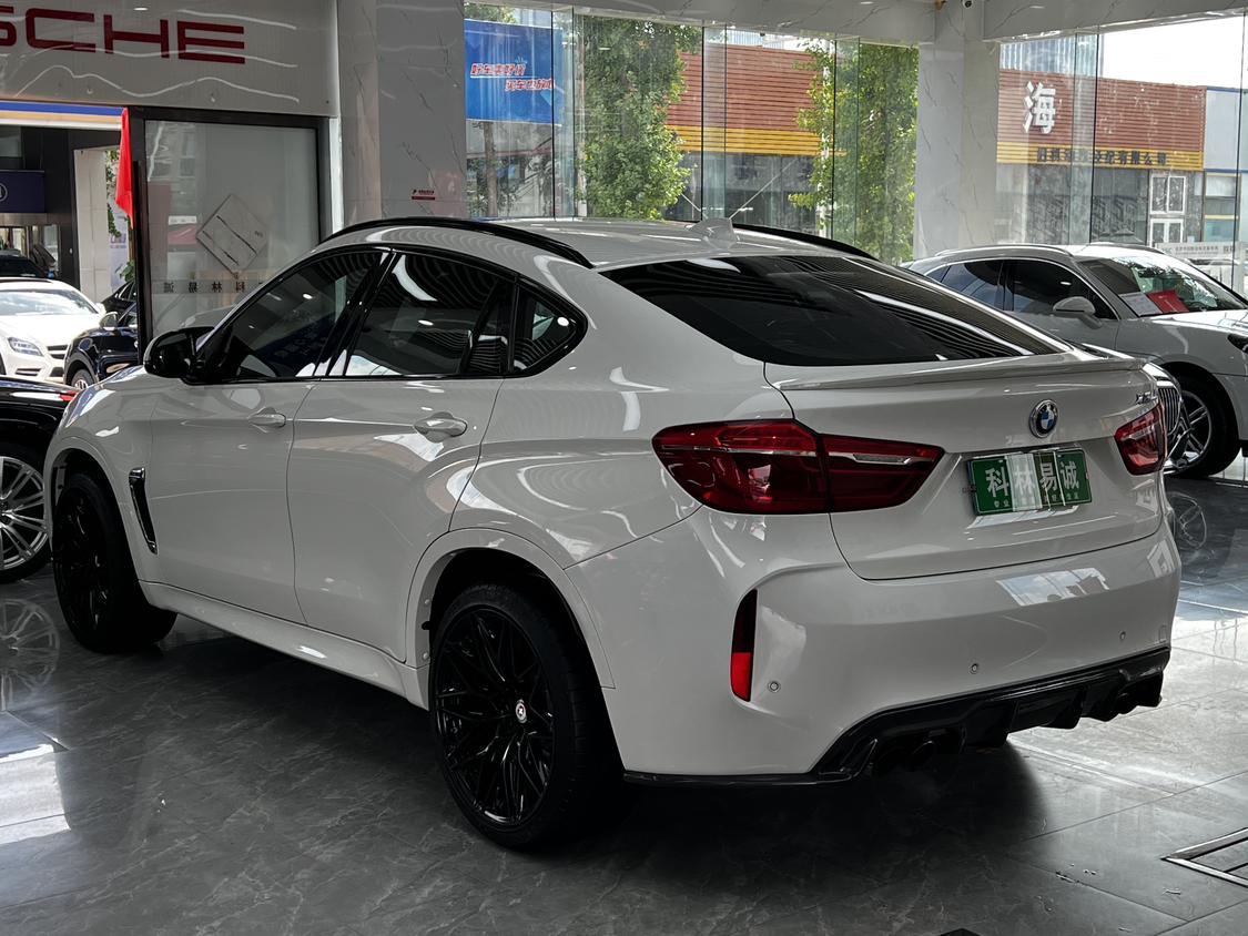 BMW X6 M 2015 thumb 3