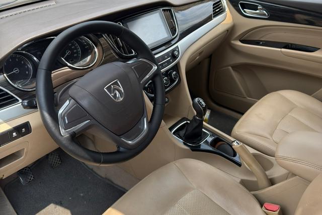 Baojun 730 2016 thumb 4