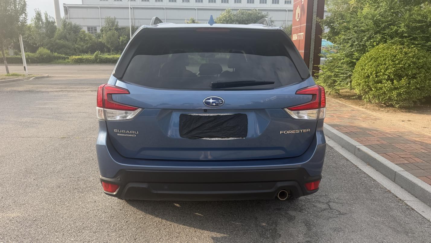 Subaru Forester 2021 thumb 4
