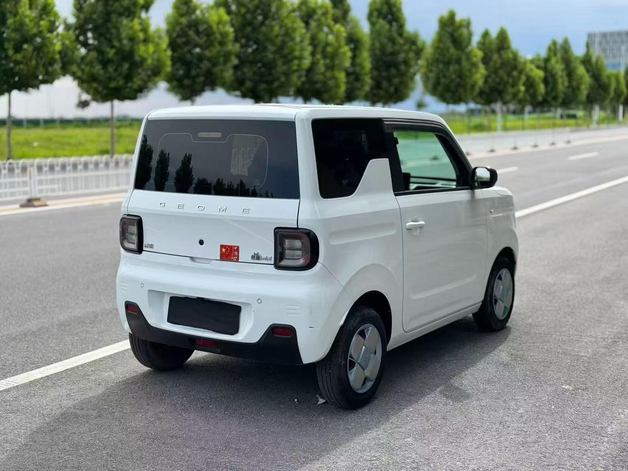 Geely Galaxy Xiong Mao 2023 thumb 4