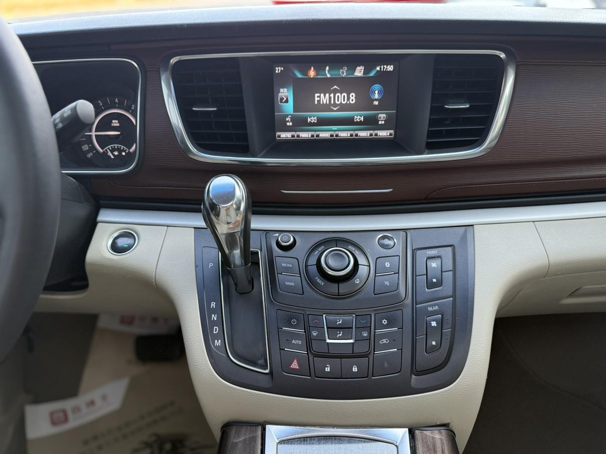 Buick GL8 2018 thumb 6