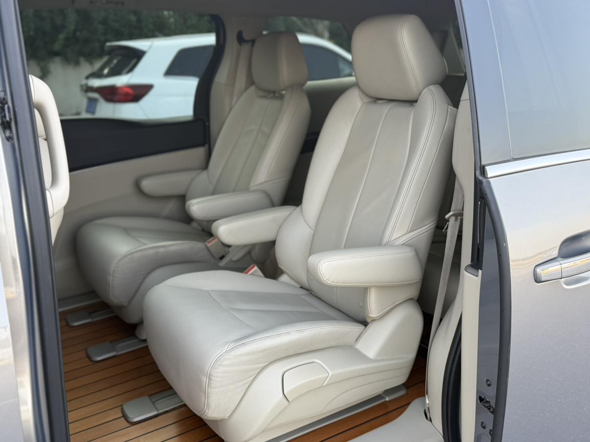 Buick GL8 2018 thumb 10