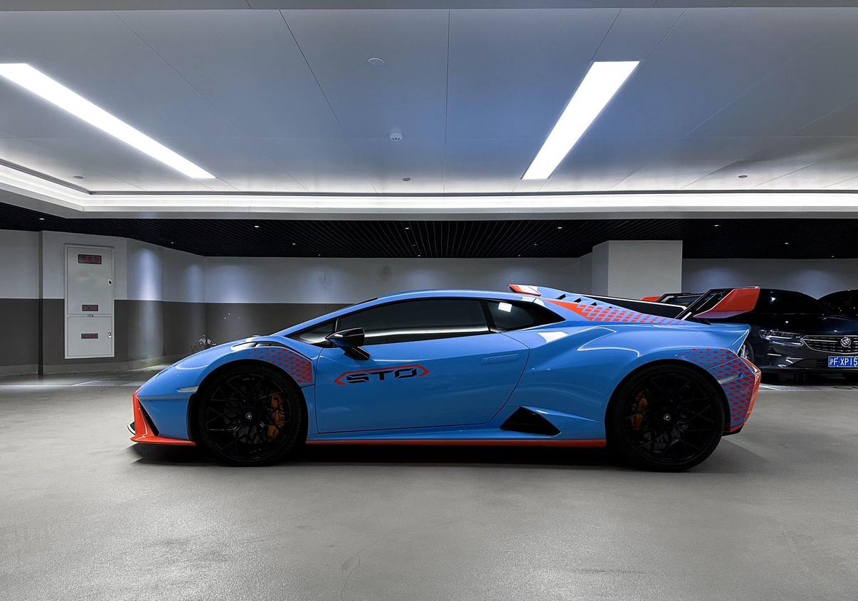 Lamborghini Huracán 2021 thumb 9