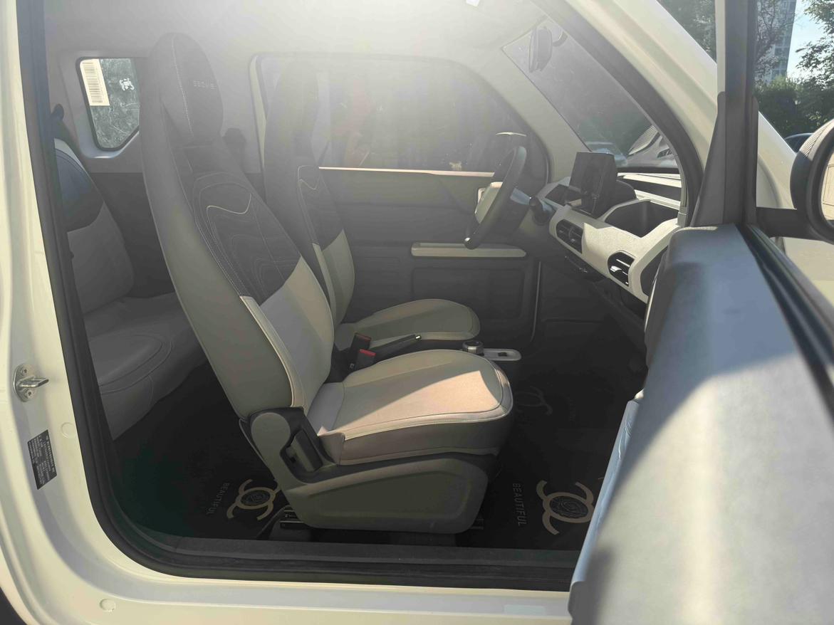 Geely Galaxy Xiong Mao 2024 thumb 5