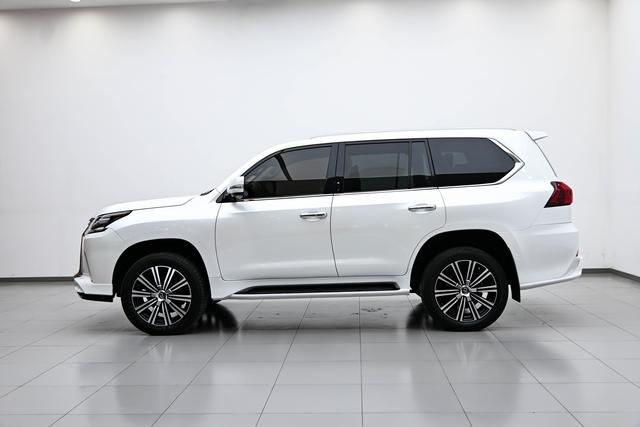 Lexus LX 2019 thumb 2