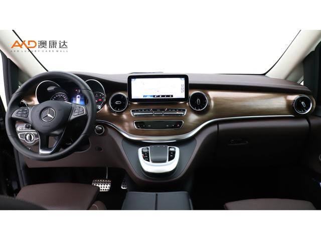 Mercedes-Benz V-Класс 2022 thumb 7