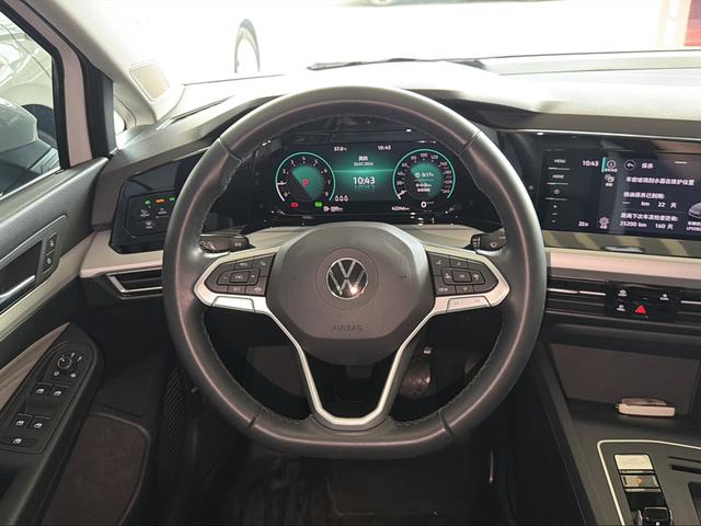 Volkswagen Golf Sportsvan 2021 thumb 7