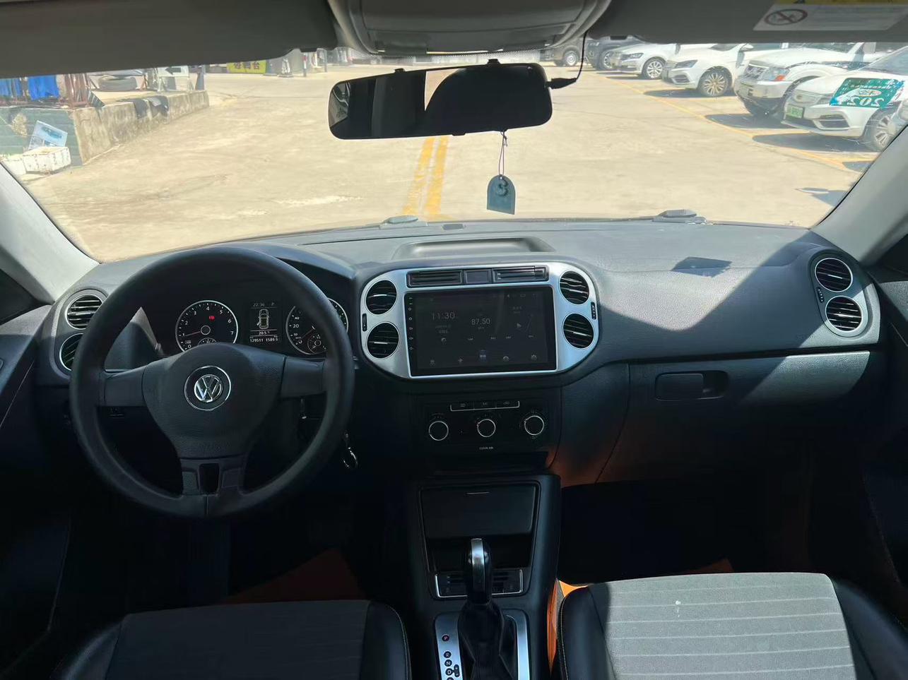 Volkswagen Tiguan 2017 thumb 5