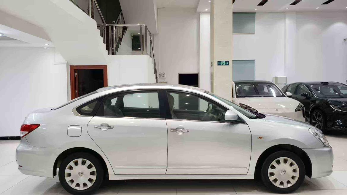 Nissan Sylphy 2016 thumb 6