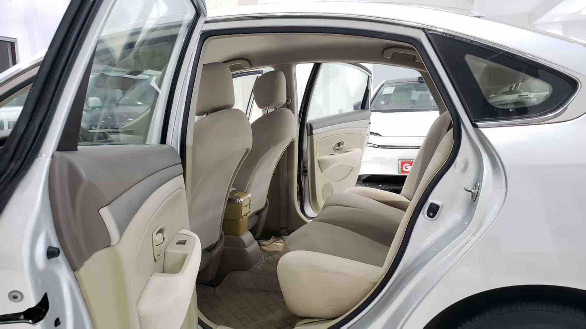 Nissan Sylphy 2016 thumb 9