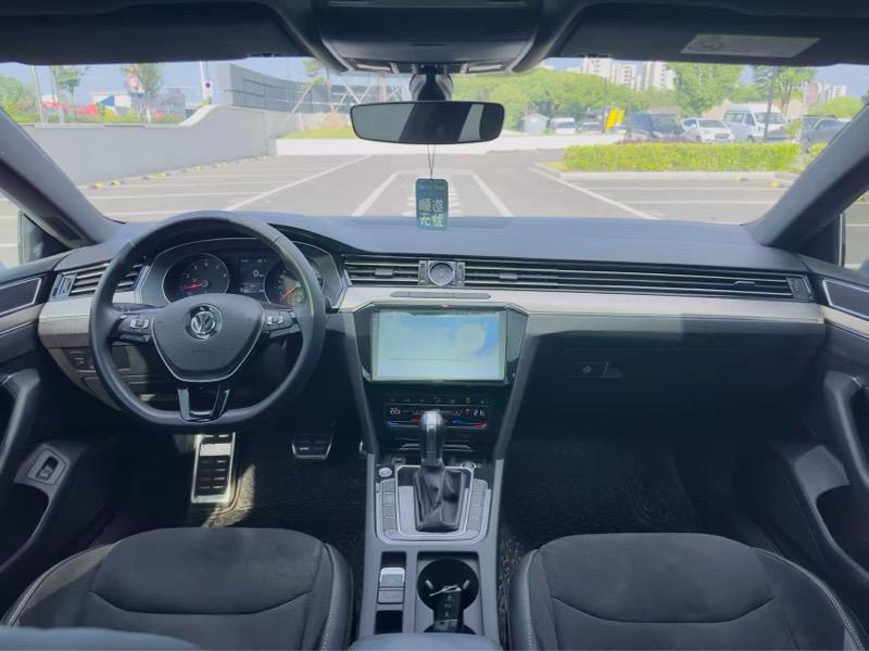 Volkswagen Arteon 2020 thumb 4