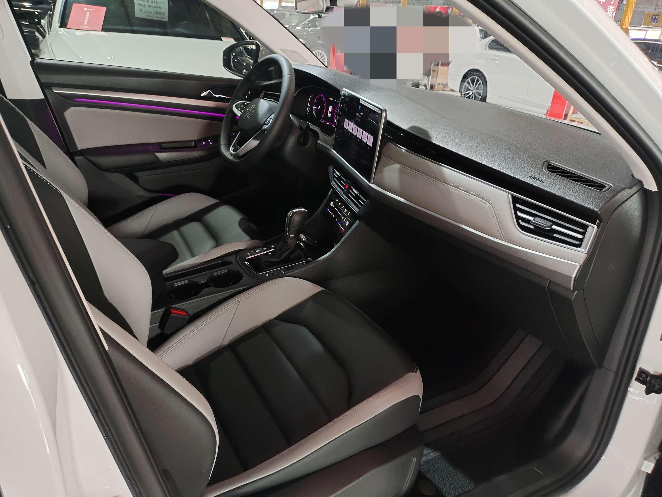 Volkswagen Bora 2023 thumb 4
