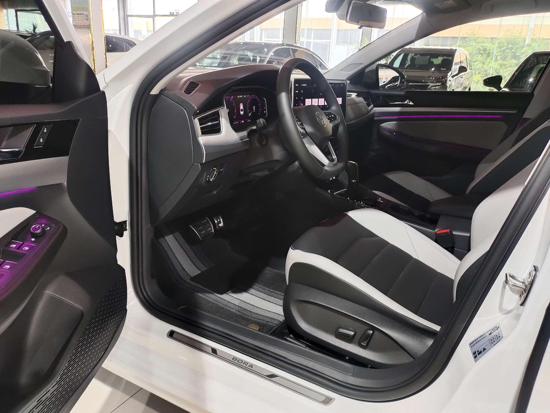 Volkswagen Bora 2023 thumb 11