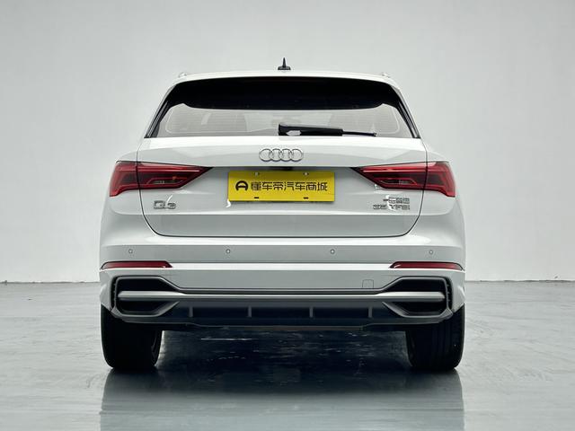 Audi Q3 2023 thumb 4