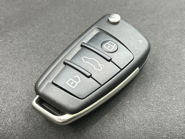 Audi Q3 2023 thumb 9