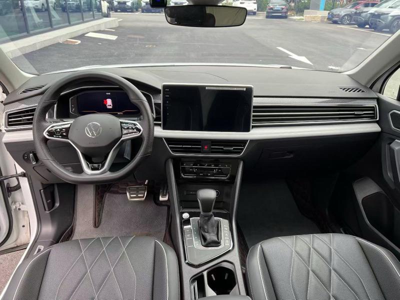 Volkswagen Tiguan 2023 thumb 5