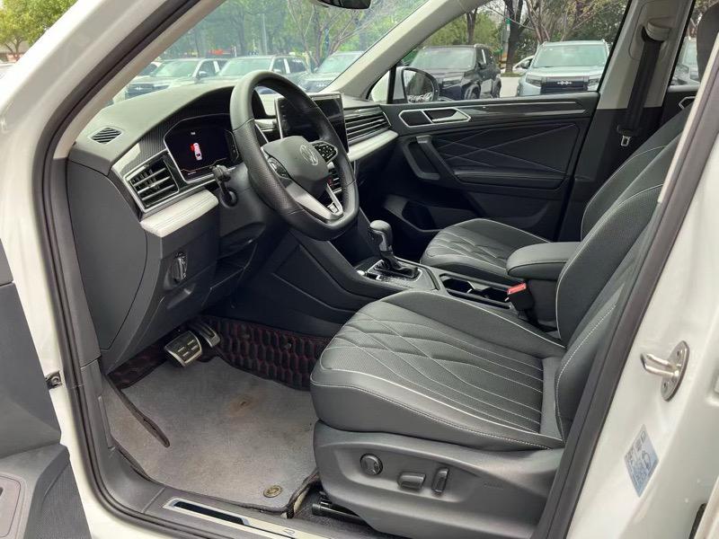 Volkswagen Tiguan 2023 thumb 7