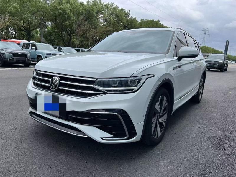 Volkswagen Tiguan 2023 thumb 8