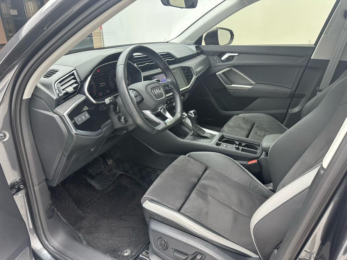 Audi Q3 2022 thumb 5