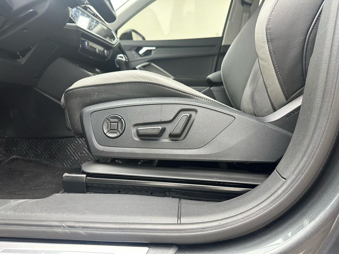 Audi Q3 2022 thumb 6
