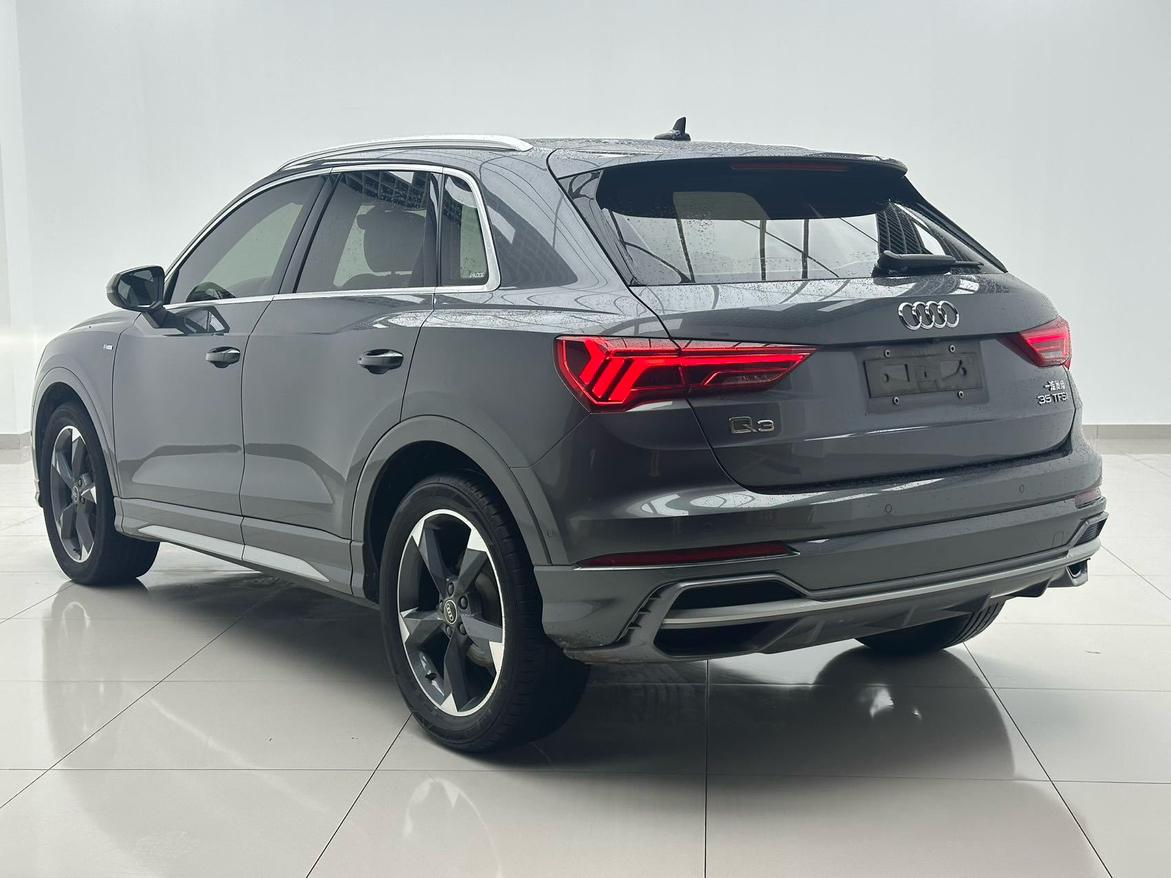Audi Q3 2022 thumb 11