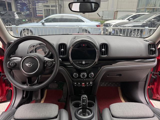 Mini Countryman 2019 thumb 7