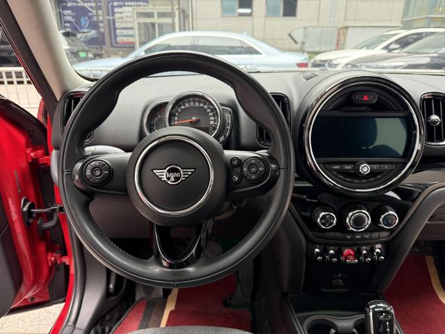 Mini Countryman 2019 thumb 9
