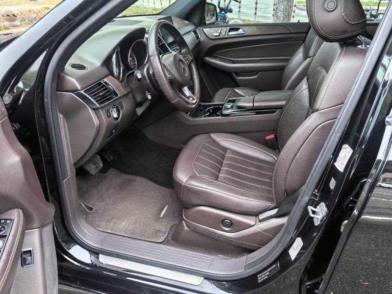 Mercedes-Benz GLE 2016 thumb 7