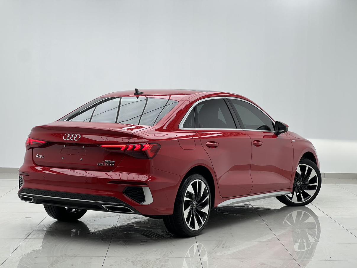 Audi A3 2023 thumb 4
