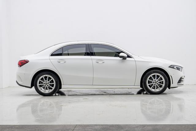 Mercedes-Benz A-Класс 2022 thumb 6