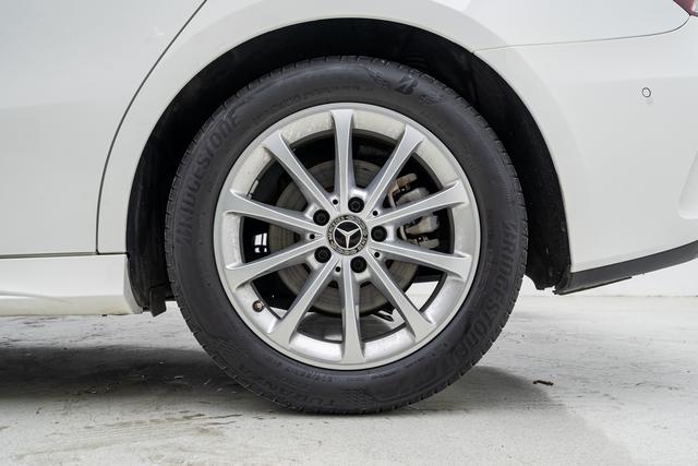 Mercedes-Benz A-Класс 2022 thumb 7