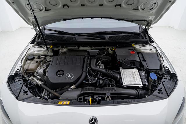 Mercedes-Benz A-Класс 2022 thumb 8