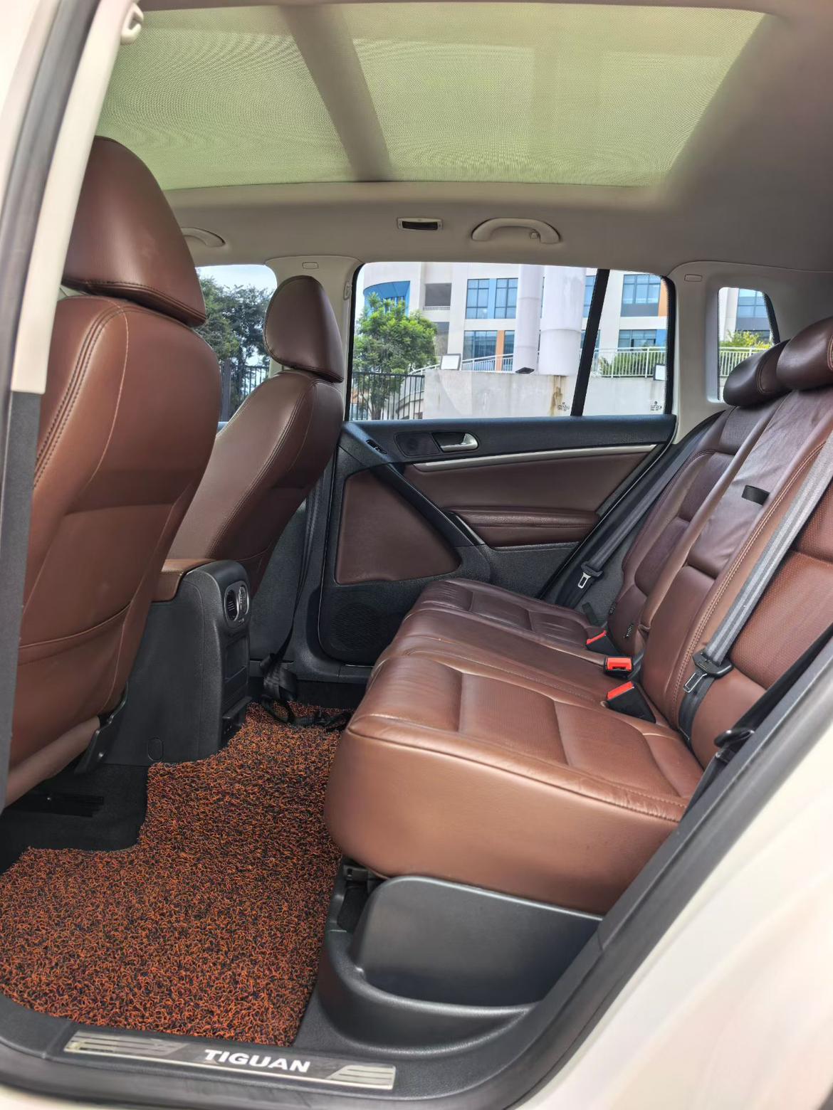 Volkswagen Tiguan 2015 thumb 6
