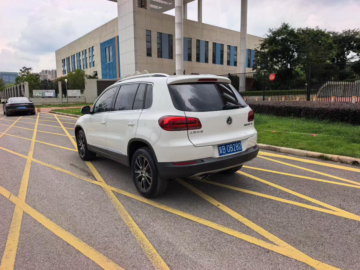 Volkswagen Tiguan 2015 thumb 11