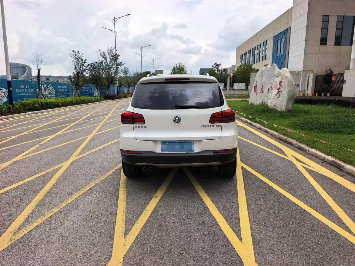 Volkswagen Tiguan 2015 thumb 12