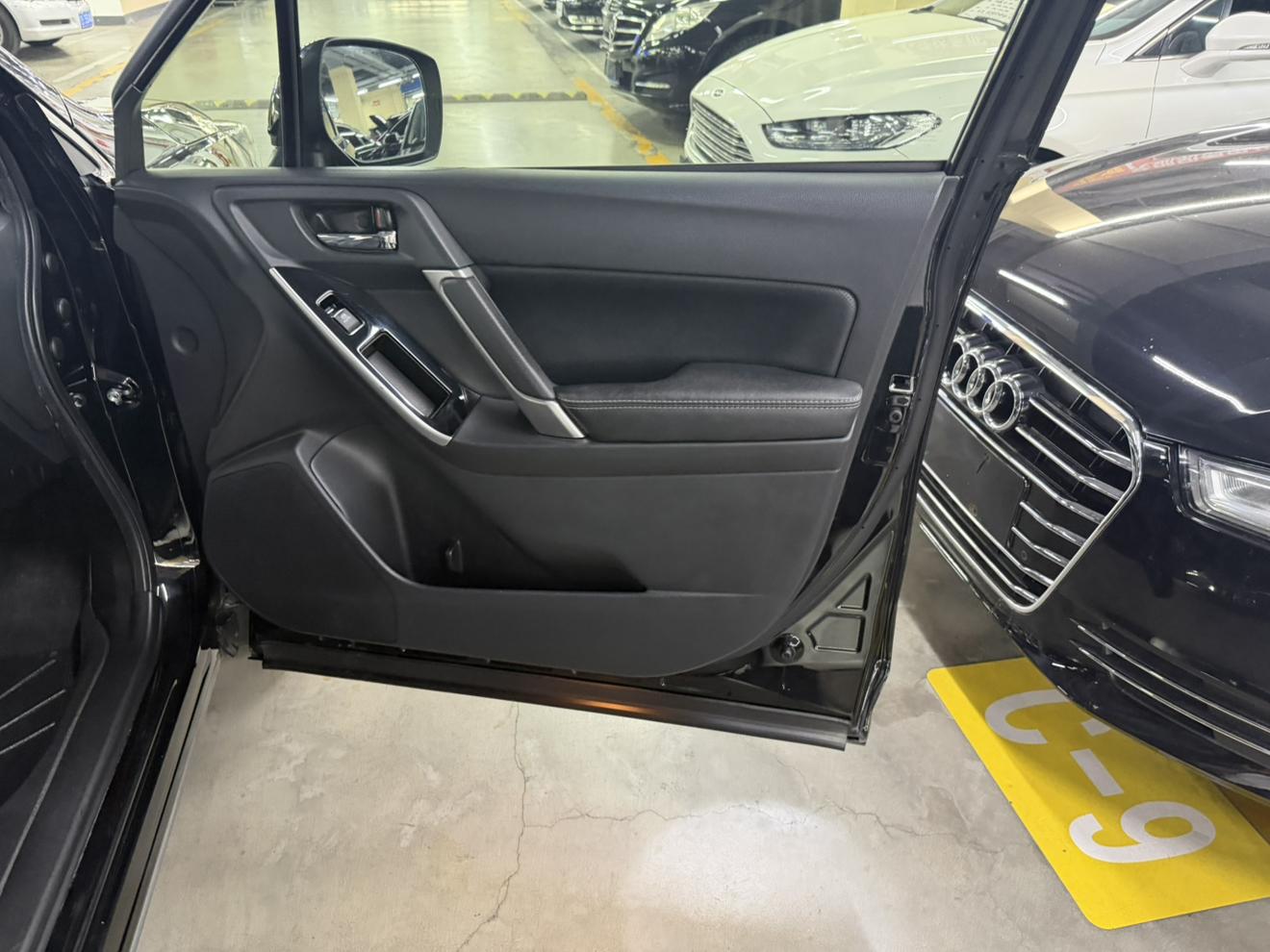 Subaru Forester 2016 thumb 10