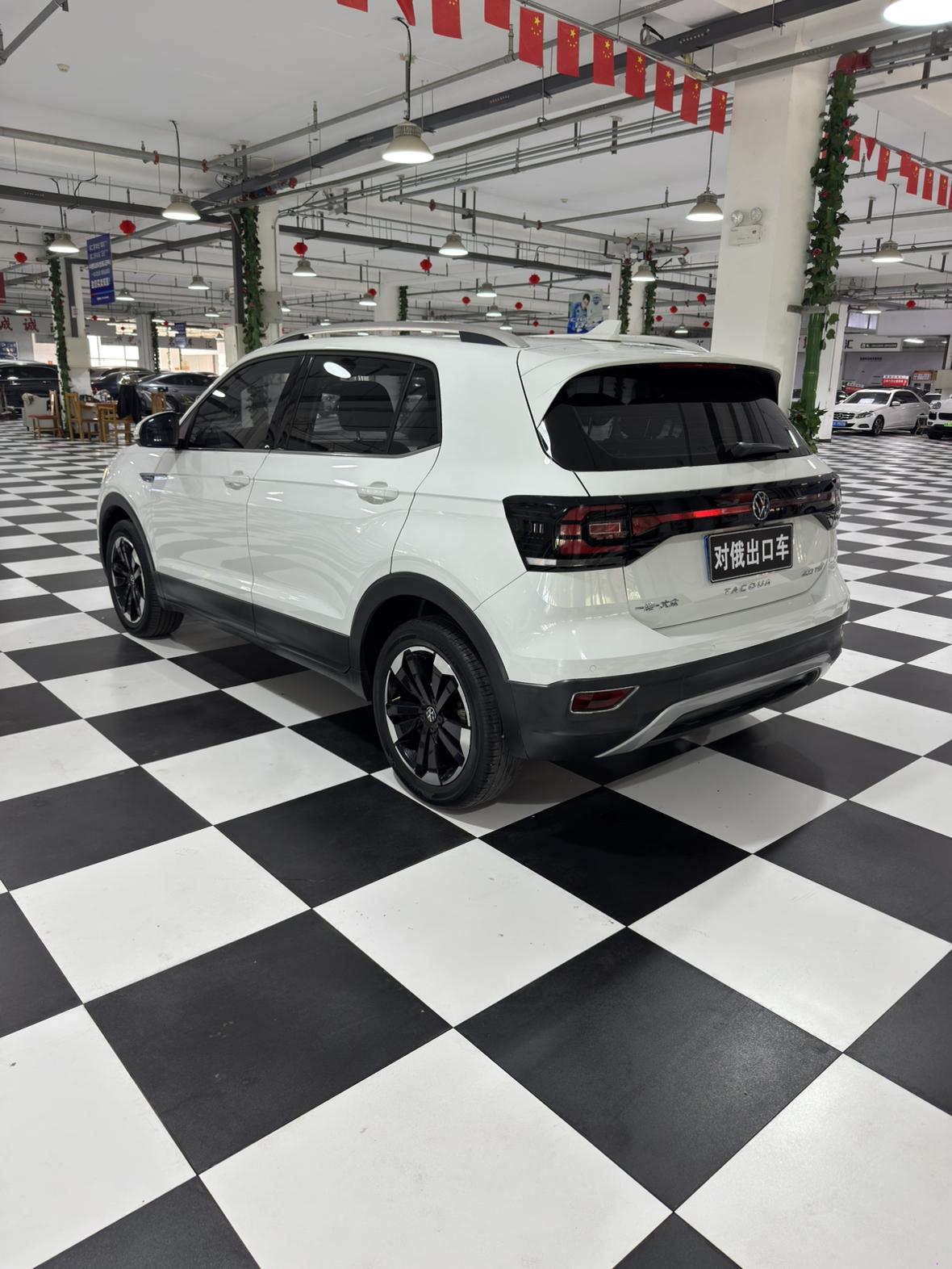 Volkswagen Tayron 2023 thumb 2