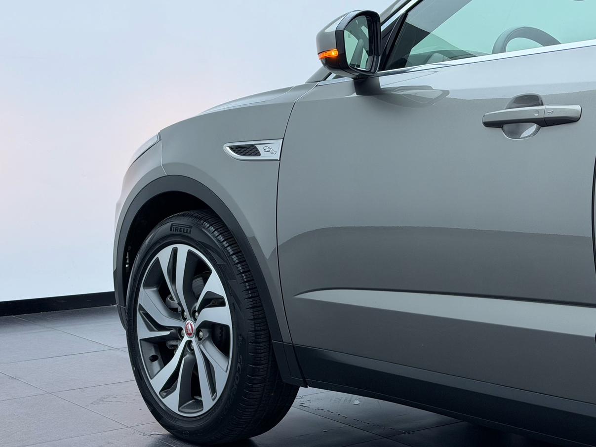 Jaguar E-Pace 2024 thumb 11