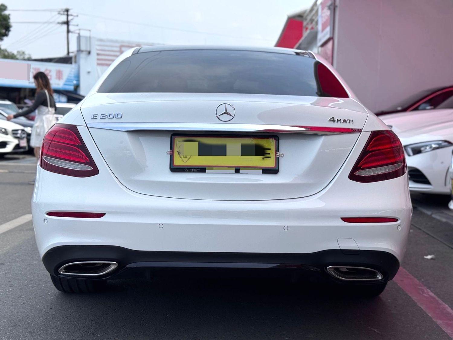 Mercedes-Benz E-Класс 2017 thumb 2