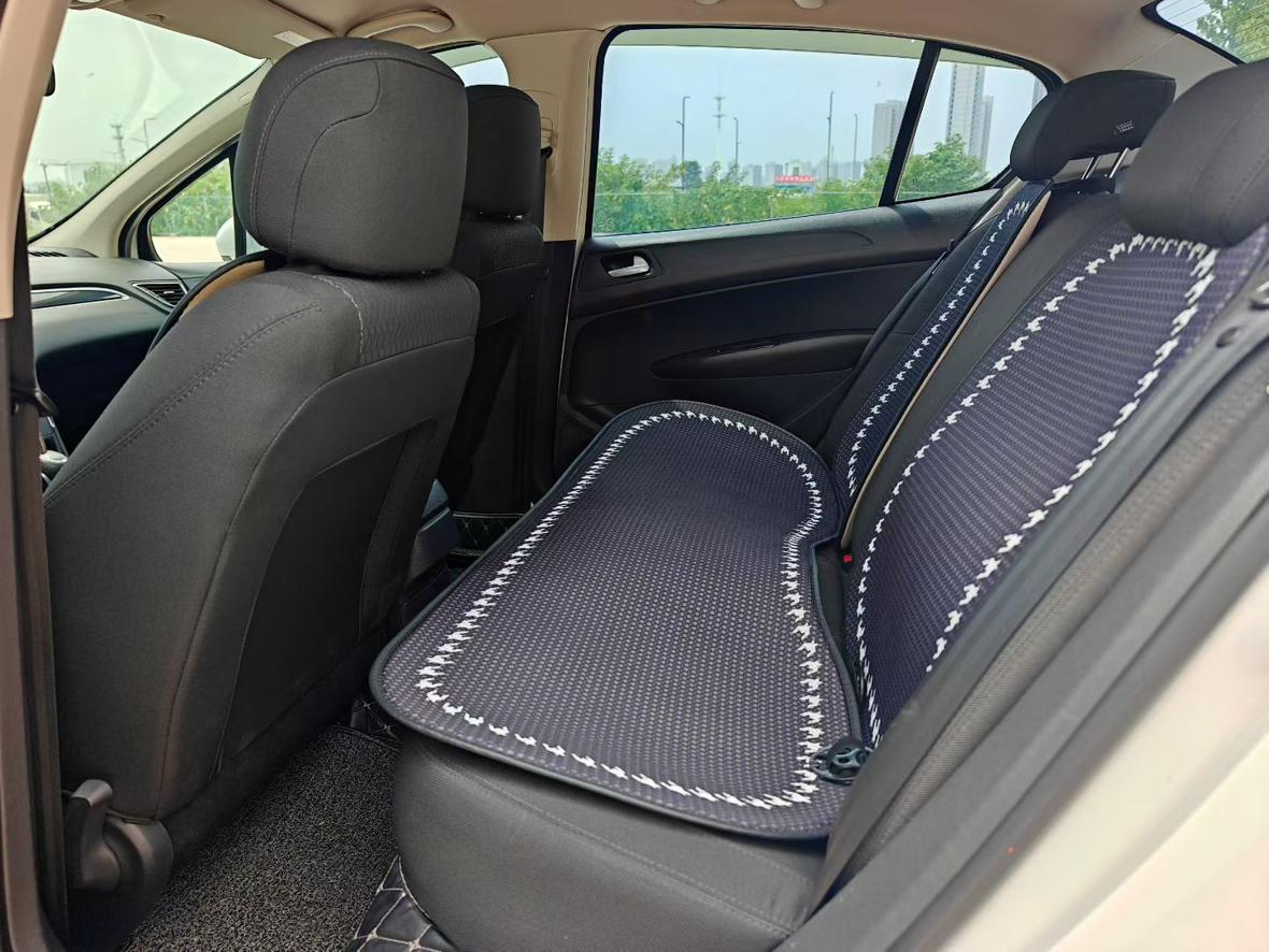 Peugeot 308 2014 thumb 7