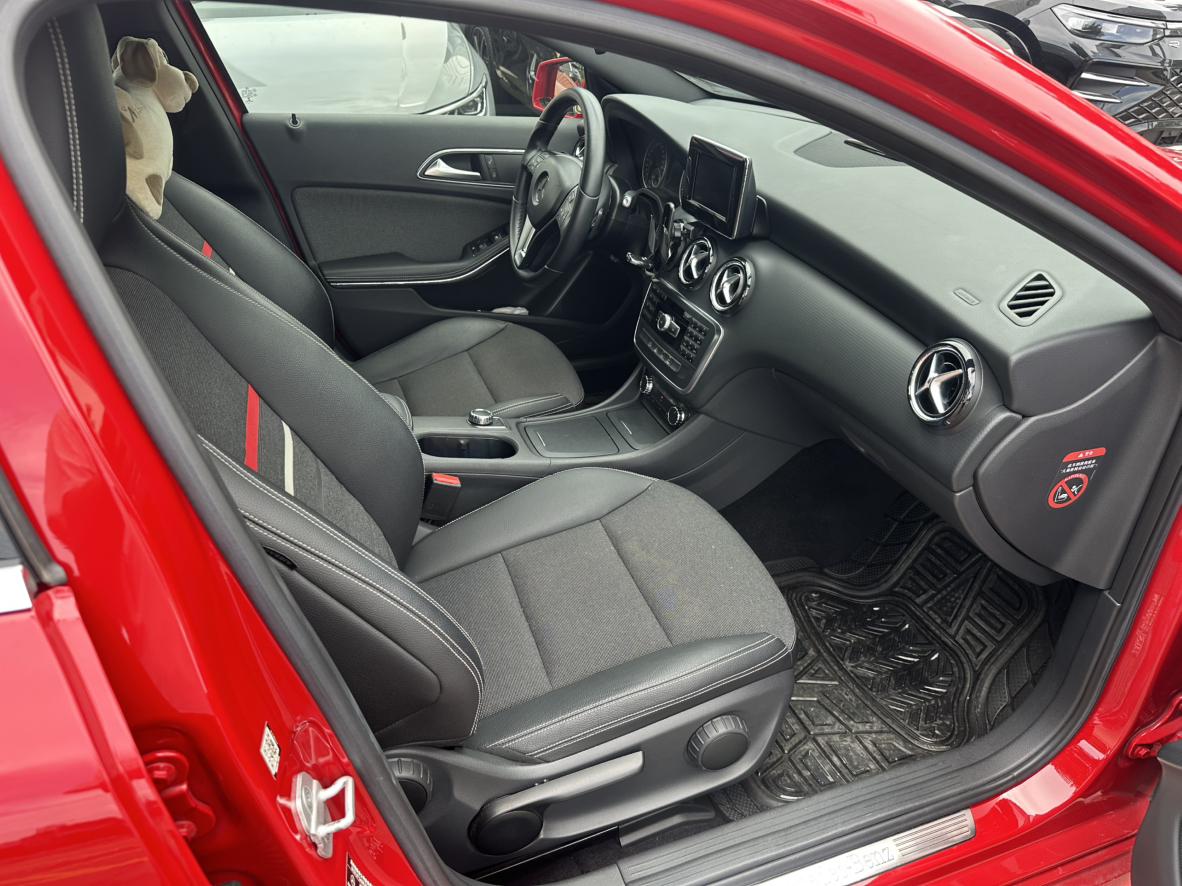 Mercedes-Benz A-Класс 2013 thumb 6