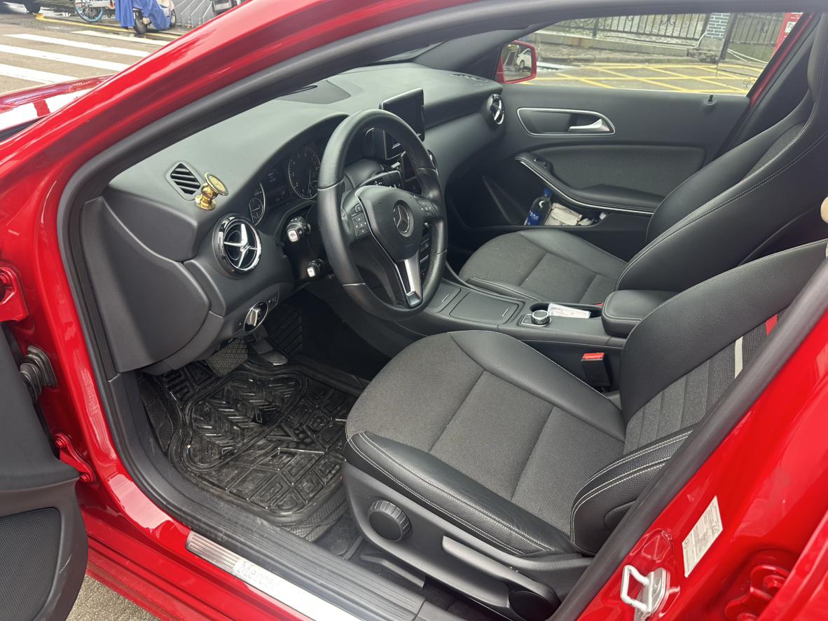 Mercedes-Benz A-Класс 2013 thumb 12
