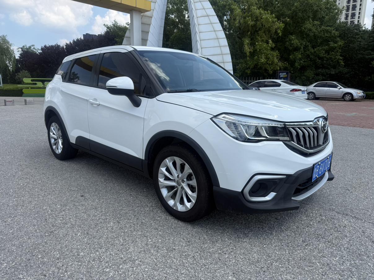 Brilliance V3 2017 thumb 10