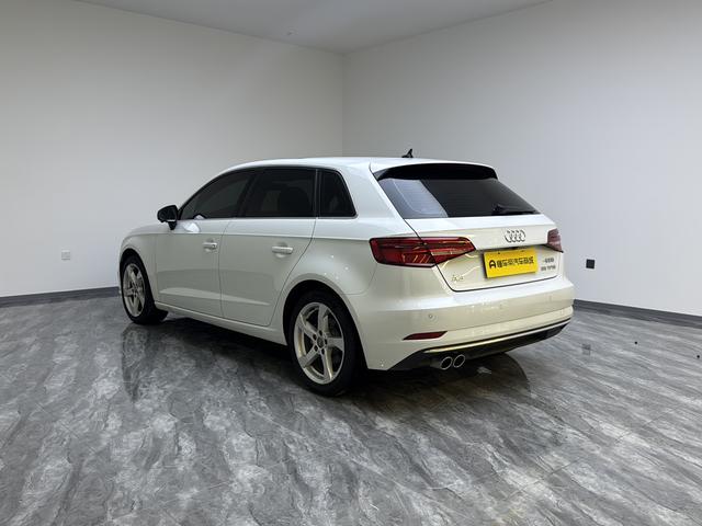Audi A3 2020 thumb 3