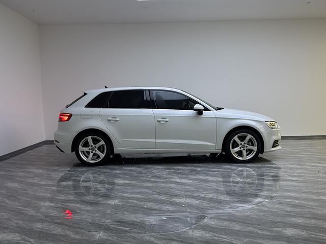 Audi A3 2020 thumb 6
