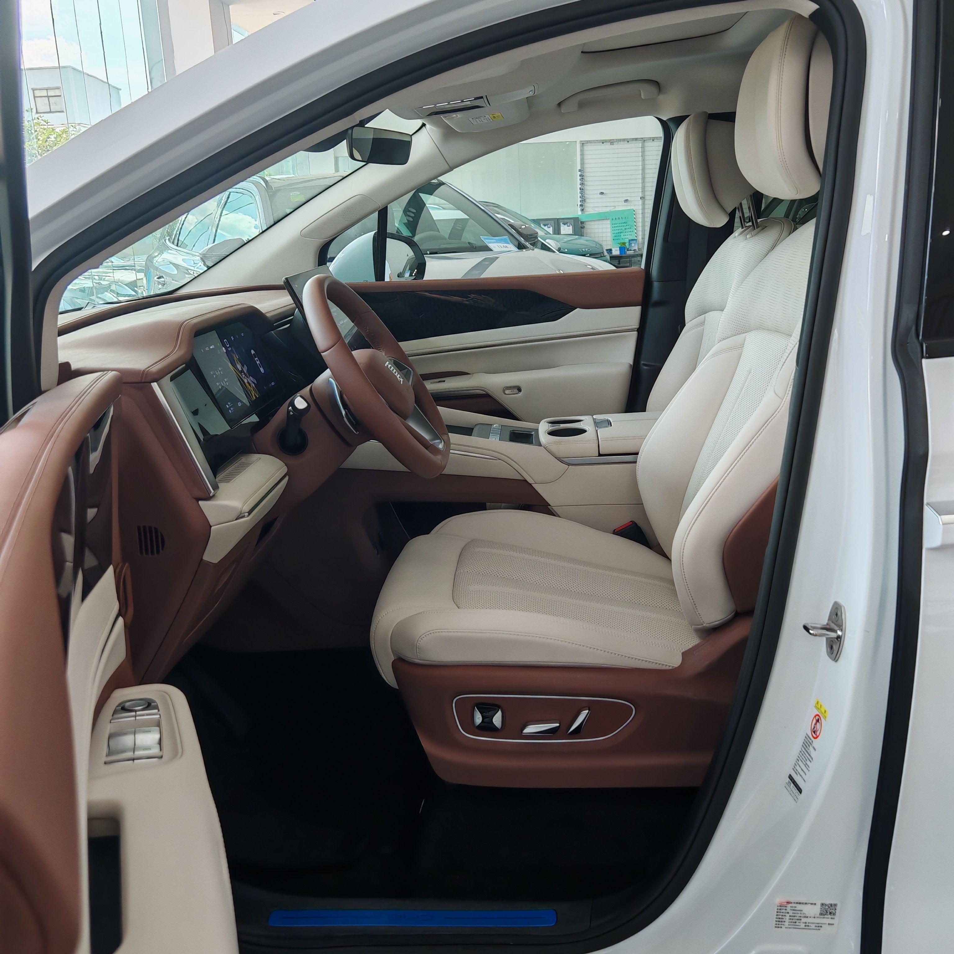 BYD Xia (M9) 2025 thumb 8