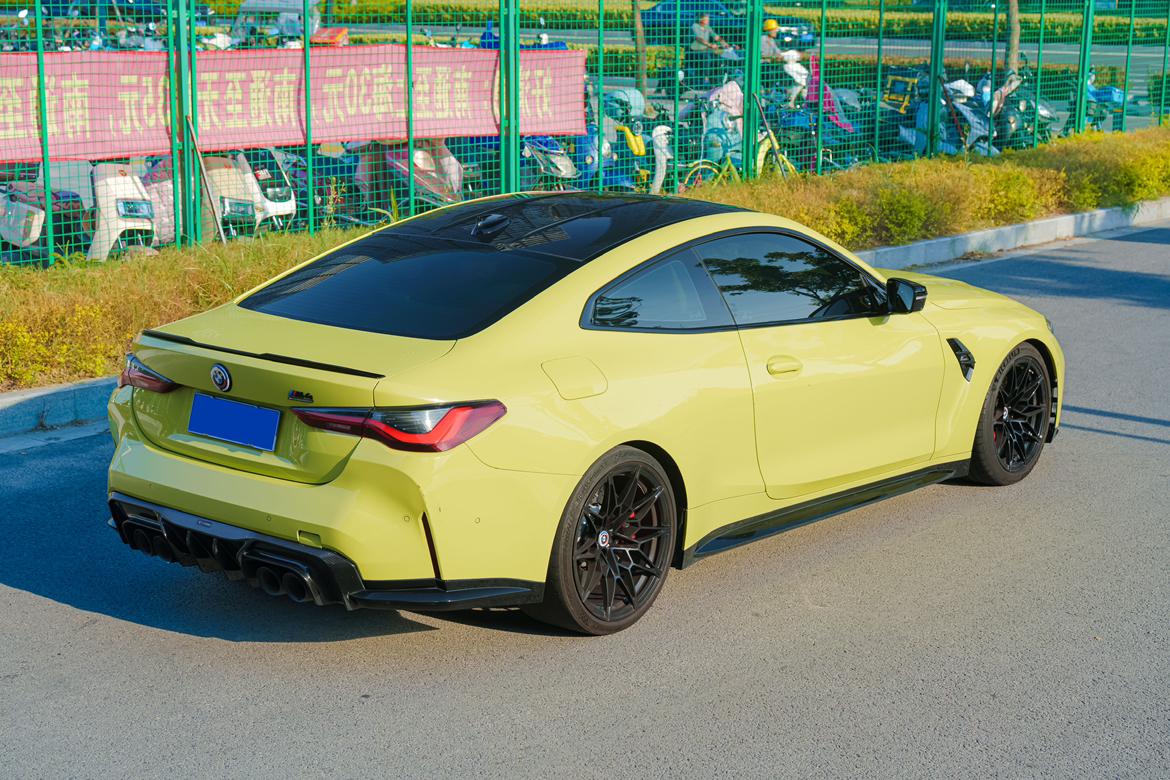 BMW M4 2022 thumb 4